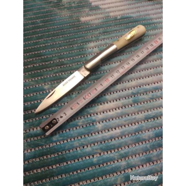 Couteau de poche "vendetta  " lame acier  trempe