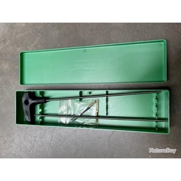 NECESSAIRE DE NETTOYAGE 2 BAGUETTES CAL.4.5MM