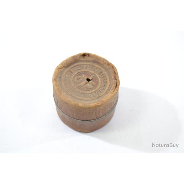 Boite de fils de Cartier - Bresson PARIS, fin 19e - d�but 20e Si�cle. Mercerie, couture atelier cuir