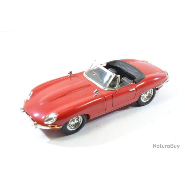 Voiture miniature RC2 2004 Jaguar type E cabriolet  1/18 1:18