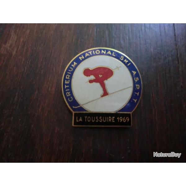 insigne ski email criterium national  A S P T T /  la toussuire 1969 / AUGIS LYON