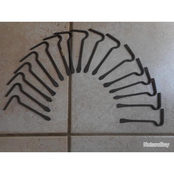 lot outil de dmontage mas arme franaise N1 17 pices