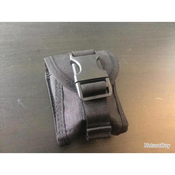 pochette en cordura et �tui en m�tal noire pour barillet Pietta calibre 44