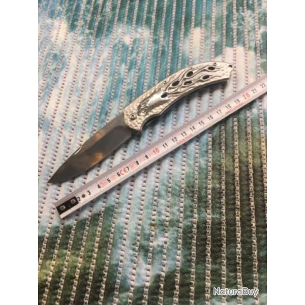 Couteau de poche mod�le ��t�te d'aigle ��