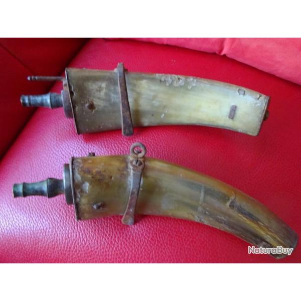 paire de poire a poudre,france vers 1750