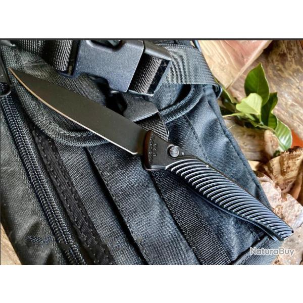 Couteau Automatique Piranha DNA Auto Black Lame Acier CPM S30V Manche Alum Button Lock USA PKCP16BKT