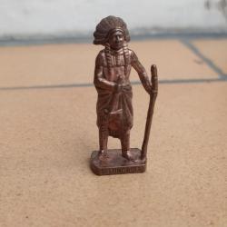 FIGURINE KINDER METAL INDIEN SITTING BULL