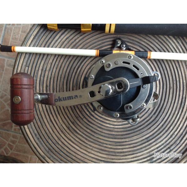 Canne pour p�che au gros et moulinet trolling Okuma.