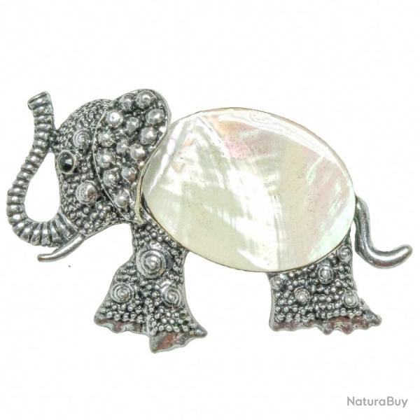 Broche �l�phant avec nacre blanche