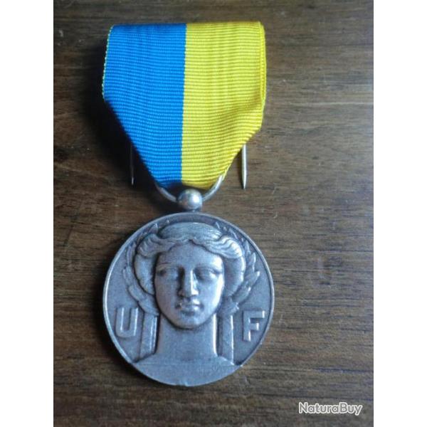 medaille l union federale des combattants /  bronze argent�