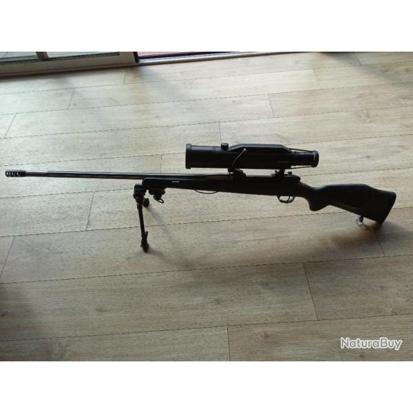 Carabine de grande chasse WEATHERBY avec t�l�m�tre SWAROVSKI