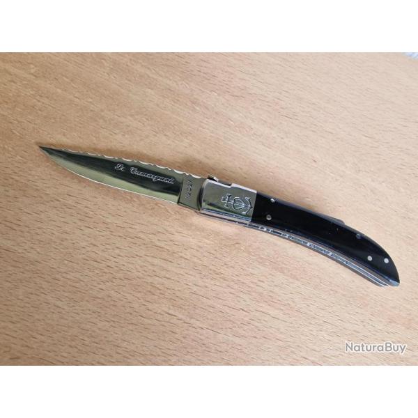 Camarguais N�12 trident forg� cisel� - Lame 105mm - Manche Pointe de Corne noire - Polissage miroir