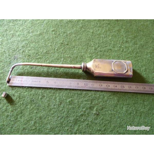 burette � huil   en laiton