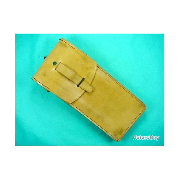 Paire de Porte chargeur cuir PM Mat 49