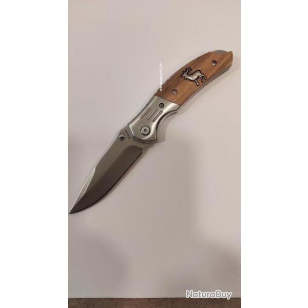 COUTEAU A POMPE CHASSE CERF