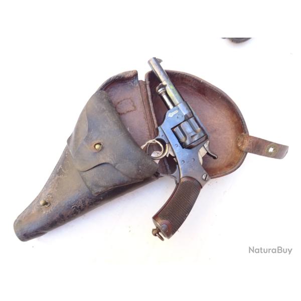 108) lot , r�volver r�glementaire 1874  = bien regarder les photos