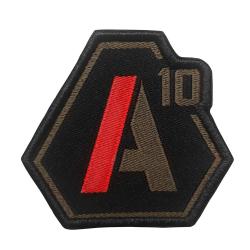 Patch A10 brod&eacute; vert olive/rouge sur tissu noir