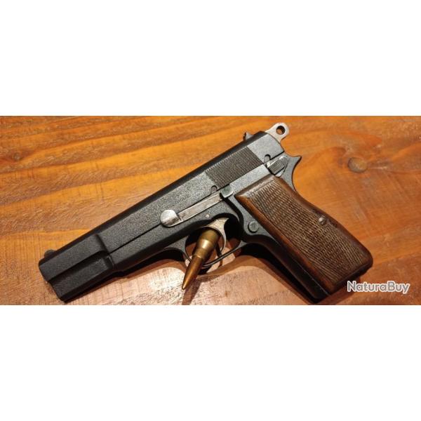 Pistolet Browning GP 35 Allemand - 1940 - 2 chargeurs - PROMO !!!