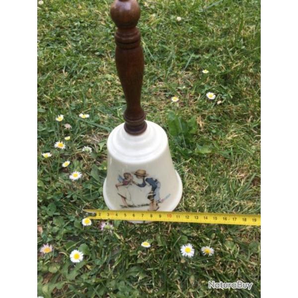 Belle cloche de table en c�ramique am�ricaine