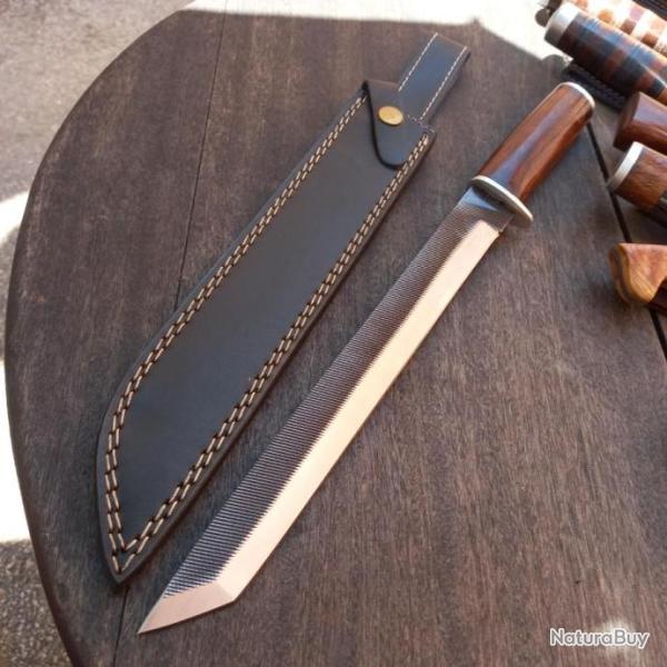 Grande �p�e TANTO LIME Manche en Bois avec �tui en cuir