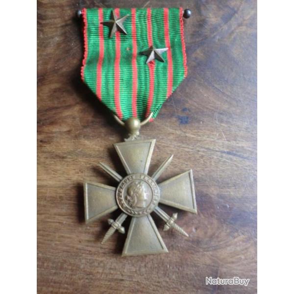 medaille CROIX DE GUERRE 14/17    ETOILES   WW1