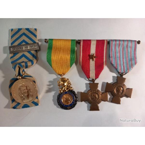 4 M�dailles de la valeur militaire et du combattant