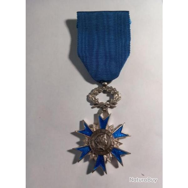 M�daille Ordre National du M�rite - Chevalier  -  Ordonnance
