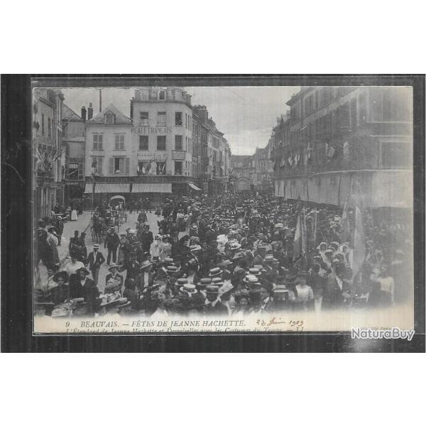 beauvais f�tes de jeanne hachette l'�tendard de jeanne hachette et demoiselles avec les cos cpa 190?