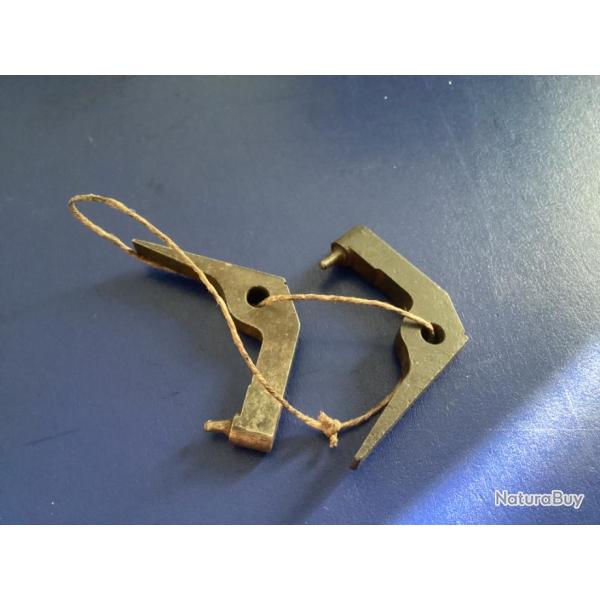 Paire de chiens manufrance robust 3