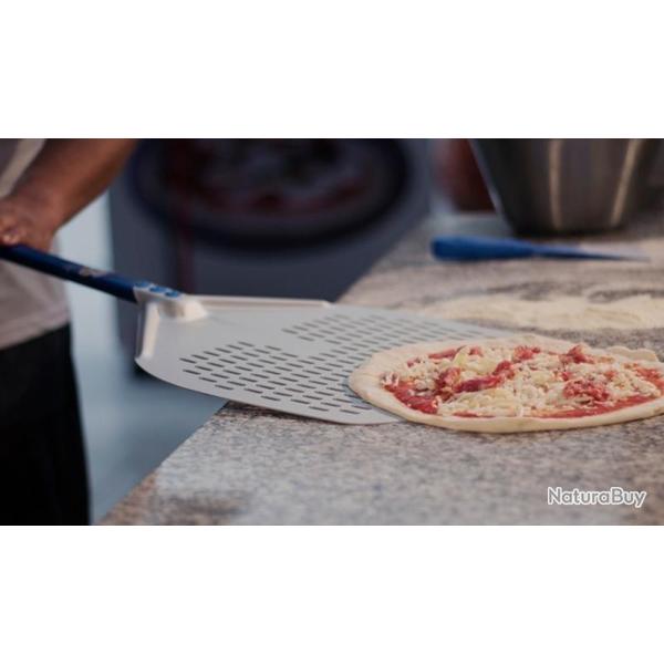 PELLE  PIZZA ET PAIN CARR 30 X 25 CM