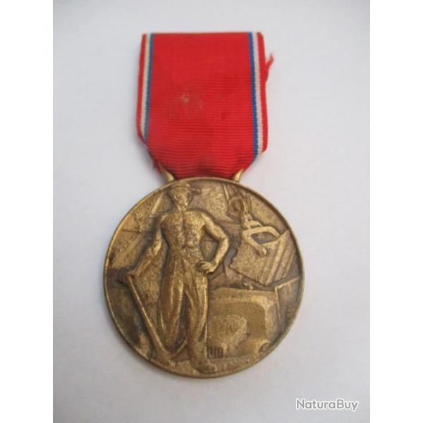 M�daille Syndicat des Entrepreneurs (1)