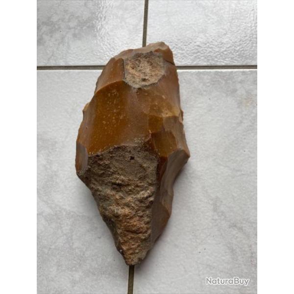 Nucleus ou burin pal�olithique tardif n�olithique outil silex belle taille no hache, percuteur