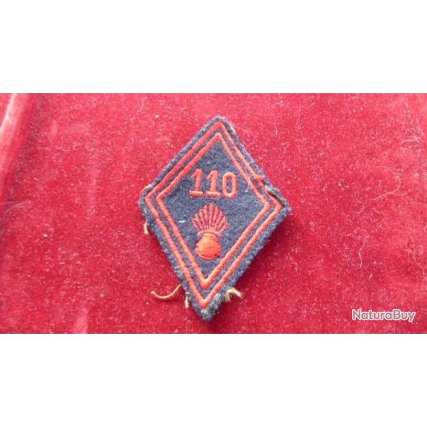 ECUSSON TISSU LOSANGE MANCHE ANCIEN 110 RI INFANTERIE
