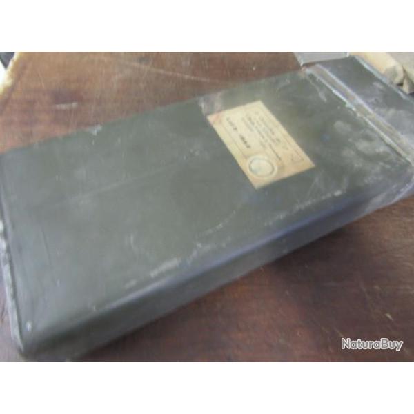 boite arme FR pour fuse Indochine Indo algrie 10 cartouches 27 mm  parachute