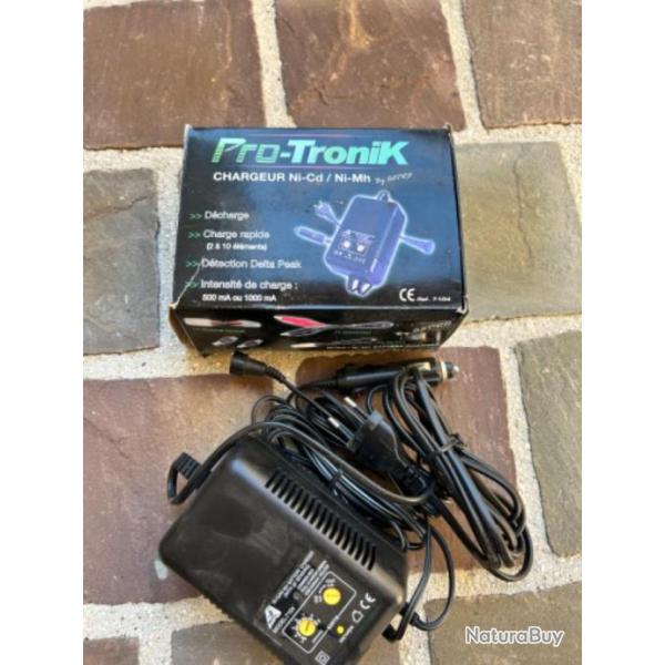 Pro-TroniK CHARGEUR Ni-Cd / Ni-Mh ByAZPRO air soft sofairsa