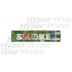 Fumig&egrave;ne bleu mis a feu par grattoir