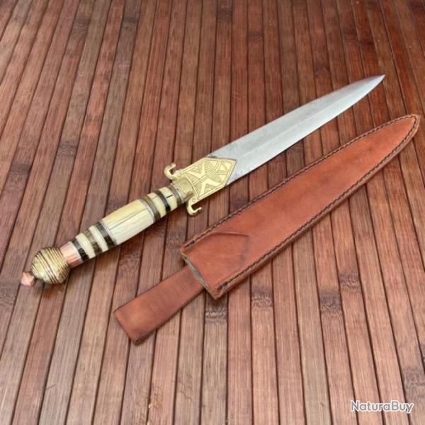 IMPOSANT POIGNARD DAGUE XIX eme