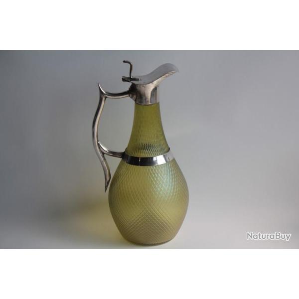 Aigui�re verre iris� Autriche