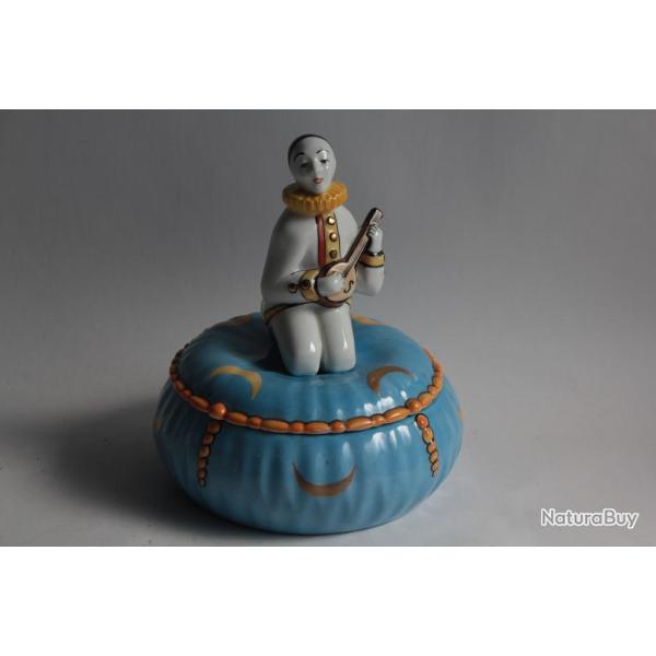 Bonbonni�re porcelaine Limoges Pierrot musicien