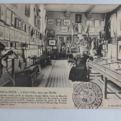 CPA France Mars-la-Tour L'abbé Faller dans son Musée