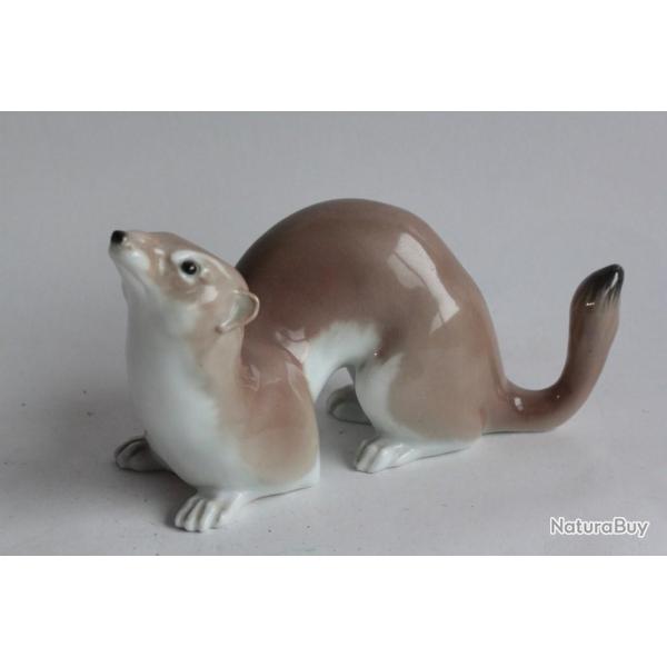 Hermine porcelaine Karl Ens Volkstedt Allemagne