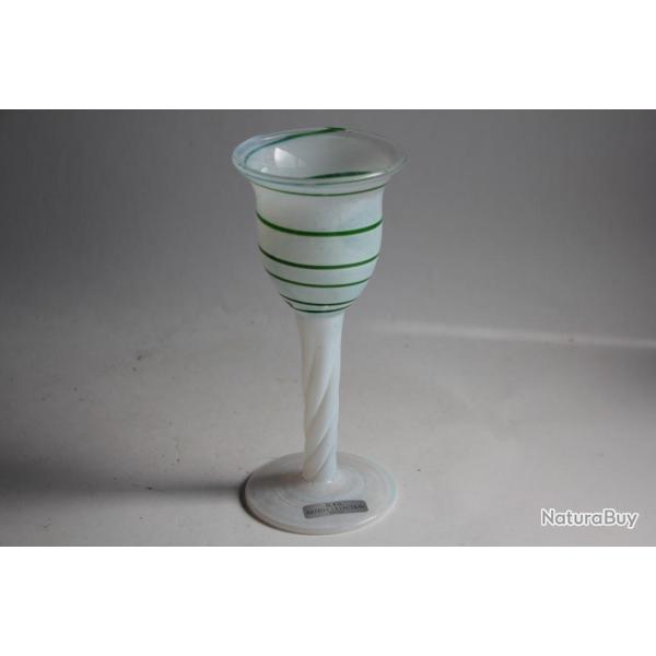 KOSTA BODA Verre � pied Ulrica Hydman-Vallien 97919