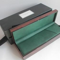 Écrin Montre Stylo bois laqué Andrea Pirlo Artisans de Genève