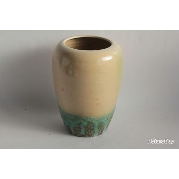 Vase c�ramique �maill�e Willem COENRAAD BROUWER Pays-Bas