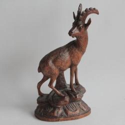 Bouquetin bois sculpté Art populaire Suisse Forêt Noire