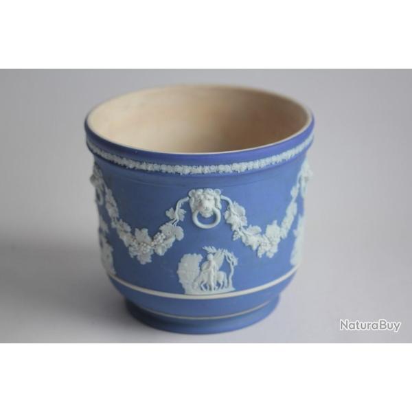 Cache pot porcelaine biscuit Wedgwood
