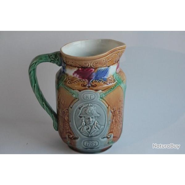 Pichet barbotine Centenaire R�volution fran�aise 1789 1889