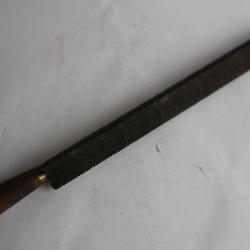 Ancienne écouane lime rabot métallique Brevet Suisse Outil Art populaire