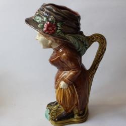 Pichet barbotine ONNAING 784 La jupe-culotte