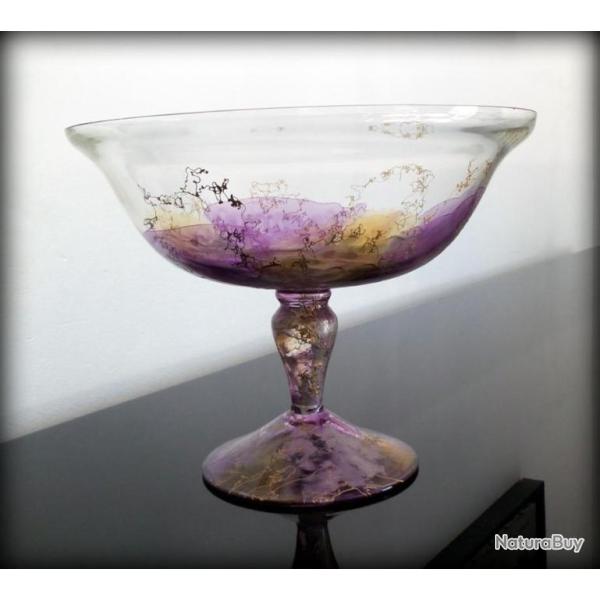 Charmante coupe � fruits en verre fum� et aux motifs floraux-Motifs peints reliefs couleur et or